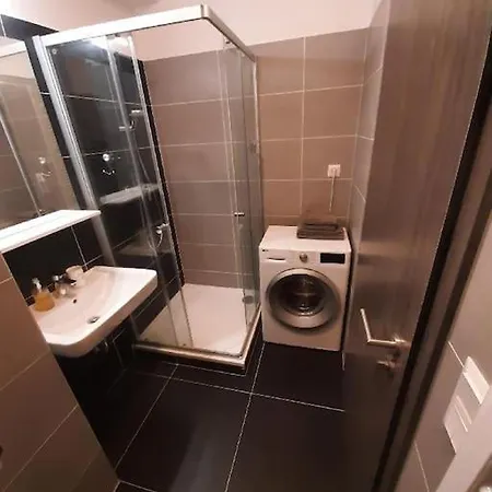 Luxusni Apartman Rezidence 1351 Pardubice Exterior photo