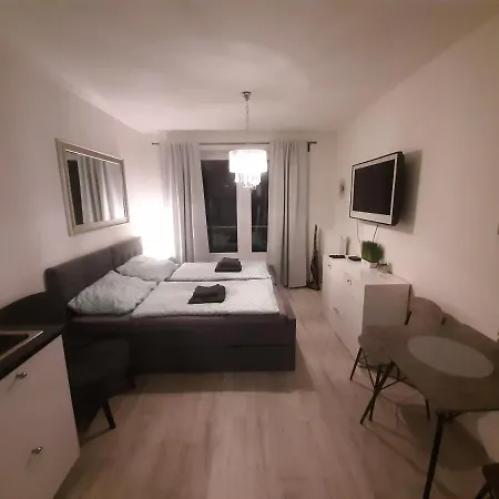 Luxusni Apartman Rezidence 1351 Pardubice Exterior photo