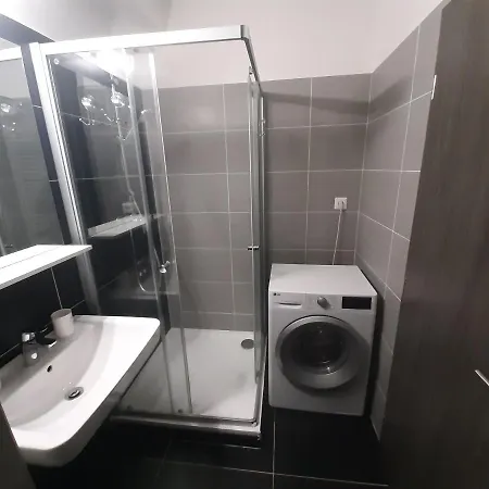 Luxusni Apartman Rezidence 1351 Pardubice Exterior photo